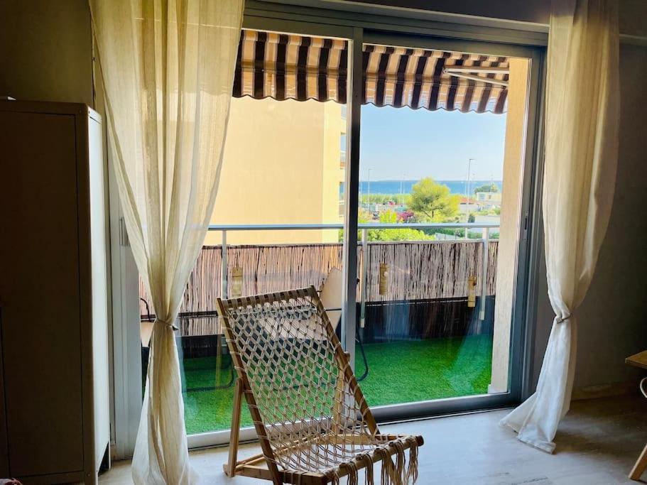 17Bijou-Plage Antibes Exteriör bild